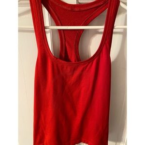 Red lululemon crop tank